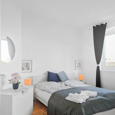 Sparkassa * Stockerau