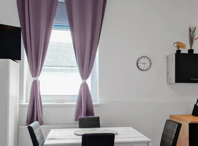 Sparkassa דירה סטוקראו