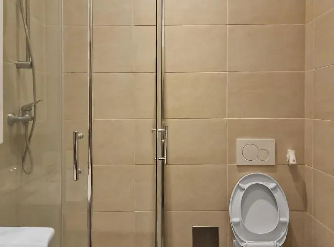 Sparkassa דירה *