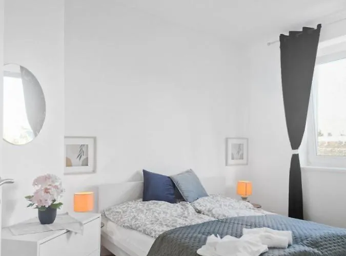 Sparkassa * Stockerau